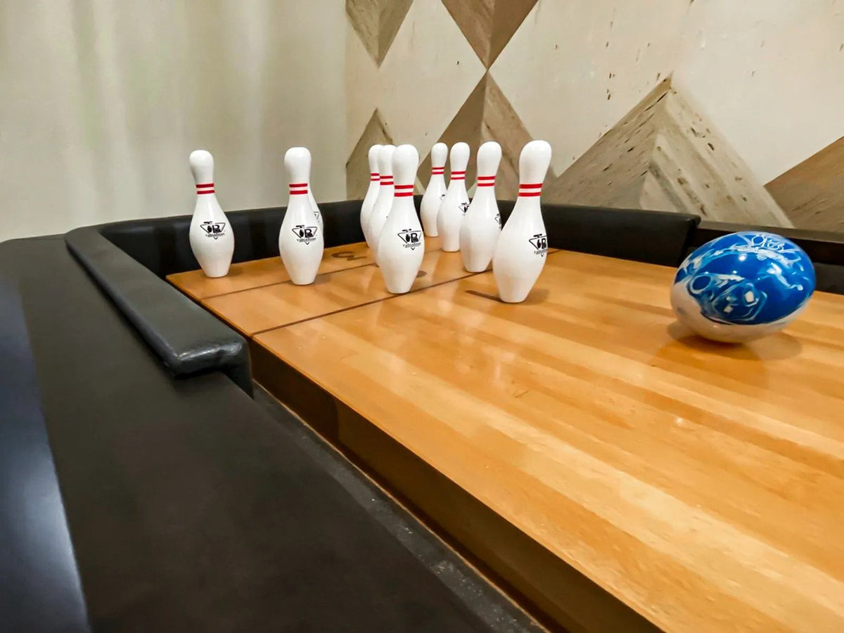 TableBowl – Premium Large Shuffleboard Bowling Set